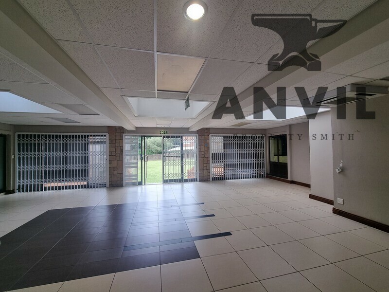 Stonemill Office Park, Randburg - stone mill - office to let - upstairs right  property image 5