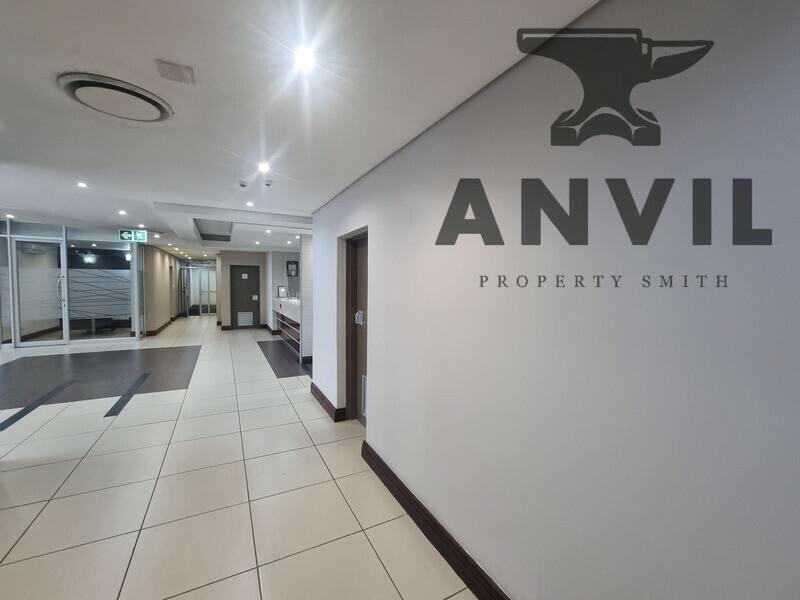 Stonemill Office Park, Randburg - stone mill - office to let - upstairs right  property image 6