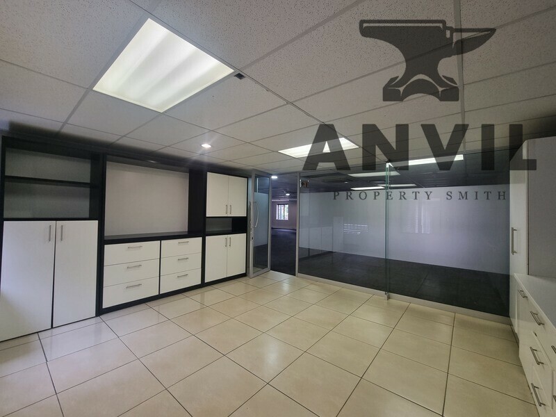 Stonemill Office Park, Randburg - stone mill - office to let - upstairs right  property image 9