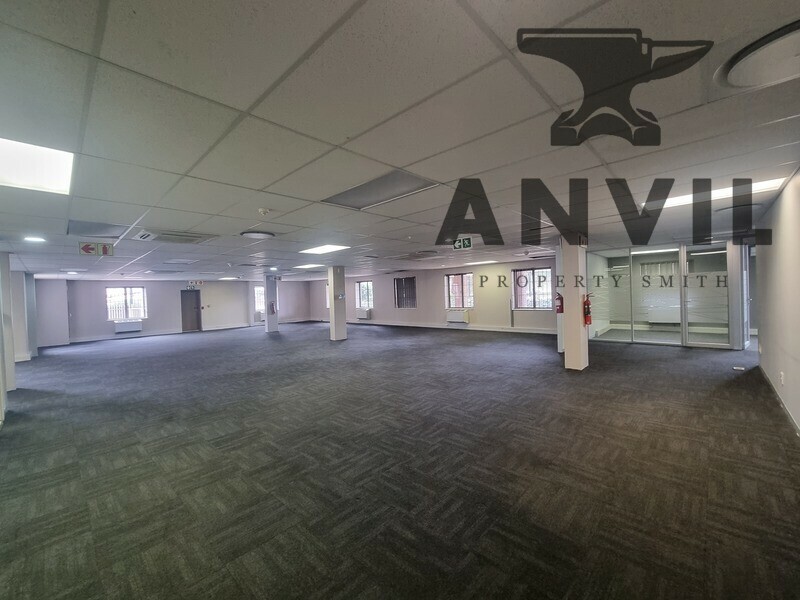 Stonemill Office Park, Randburg - stone mill - office to let - upstairs right  property image 11