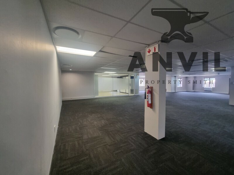 Stonemill Office Park, Randburg - stone mill - office to let - upstairs right  property image 13