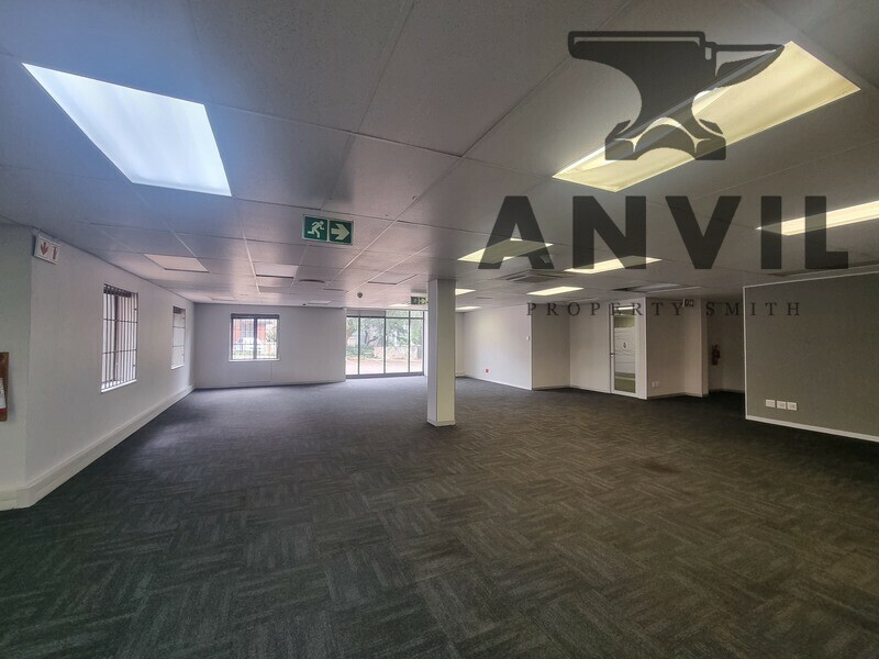 Stonemill Office Park, Randburg - stone mill - office to let - upstairs right  property image 14