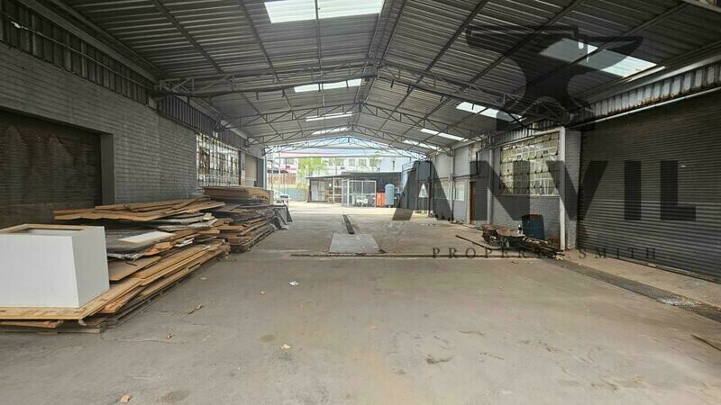 38 4th street - Entire Building  property image 10