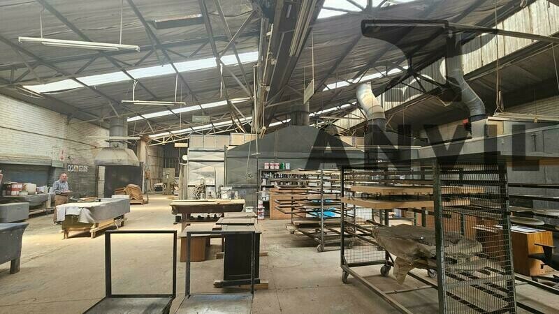 38 4th street - Entire Building  property image 11