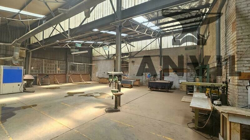 38 4th street - Entire Building  property image 13