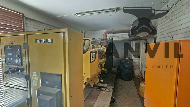 38 4th street - Entire Building  property image 17