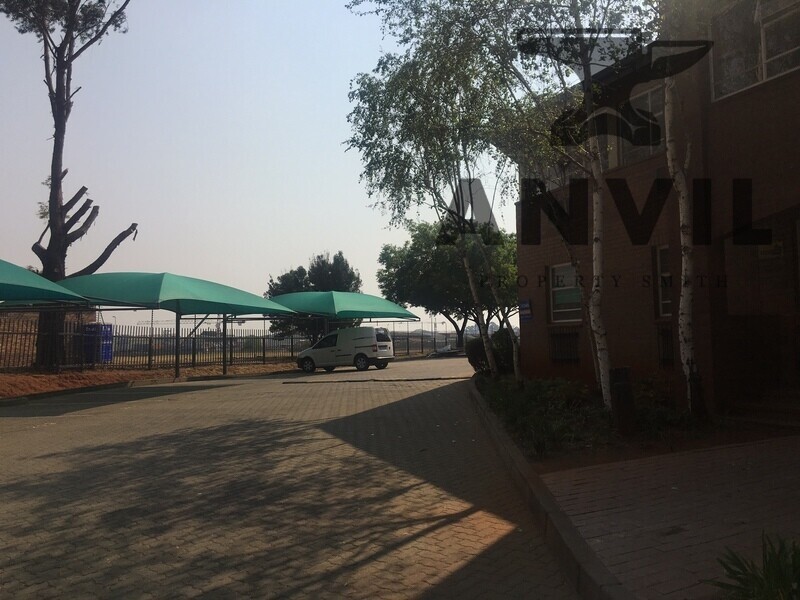 Inospace Jet Park - Unit 13 property image 3