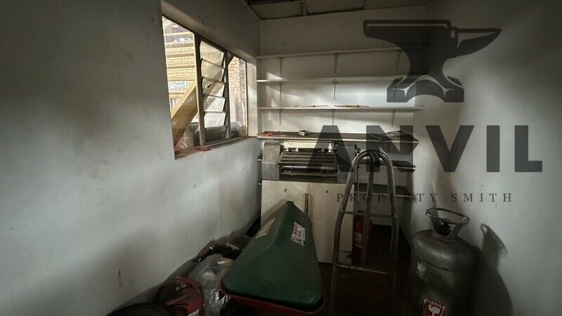 279 Granville Avenue  - Entire Property  property image 11