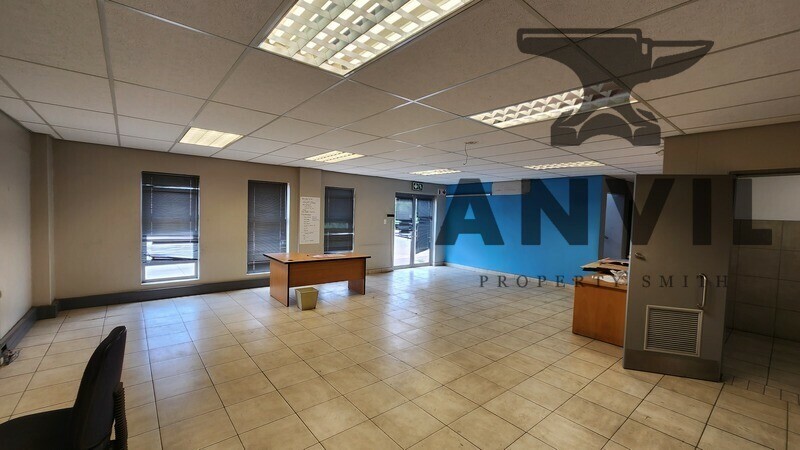 Twenty One Industrial Estate, Warehouse 4 - Unit H property image 6