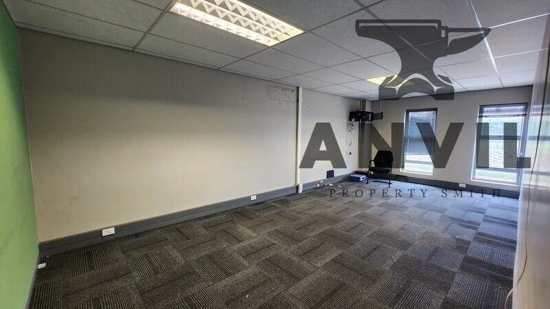 Twenty One Industrial Estate, Warehouse 4 - Unit H property image 12