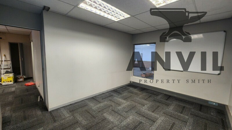 Twenty One Industrial Estate, Warehouse 4 - Unit H property image 13