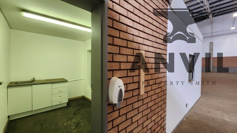 Twenty One Industrial Estate, Warehouse 4 - Unit C property image 23