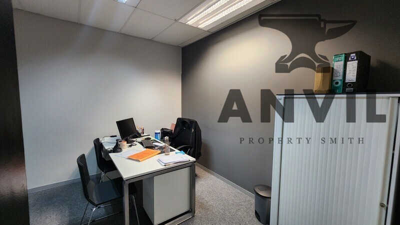 Building 7 A & B 40 Tsessebe Crescent, Corporate Park South - Building 7 A & B property image 13