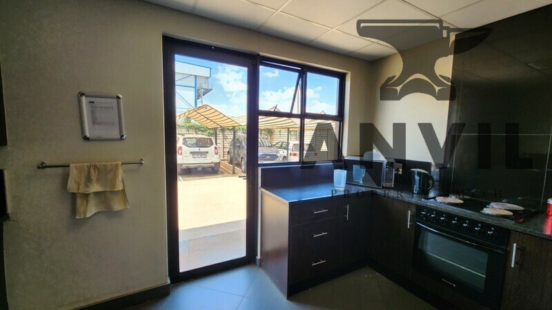 16 Industry Road, Clayville, Midrand  - 4,385 sqm A grade office with workshop and yard space  property image 6