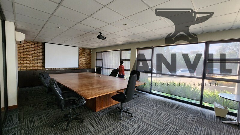 16 Industry Road, Clayville, Midrand  - 4,385 sqm A grade office with workshop and yard space  property image 12