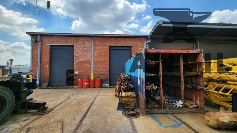 16 Industry Road, Clayville, Midrand  - 4,385 sqm A grade office with workshop and yard space  property image 38