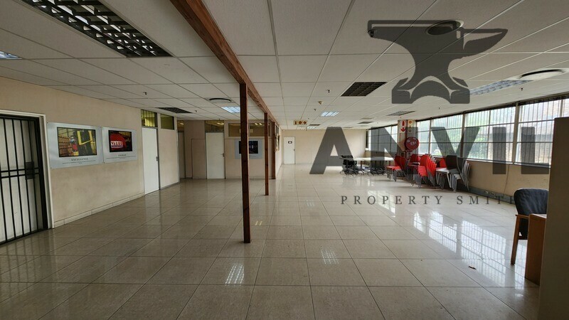 169 Porcelain street - Warehouse  property image 3