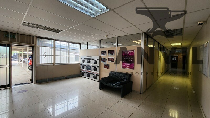 169 Porcelain street - Warehouse  property image 2