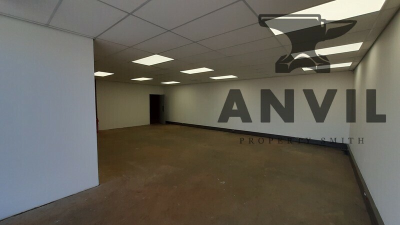 Twenty One Industrial Estate, 148 - Warehouse B - UNIT B3 property image 3