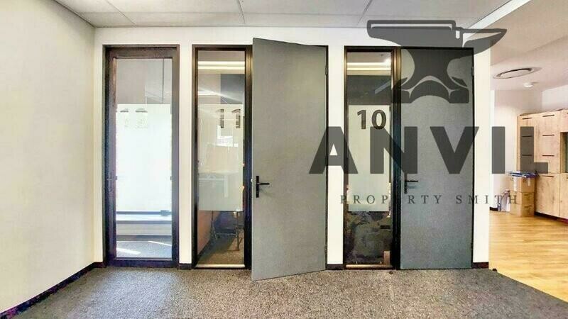 Glacier Place - Level 3 property image 9