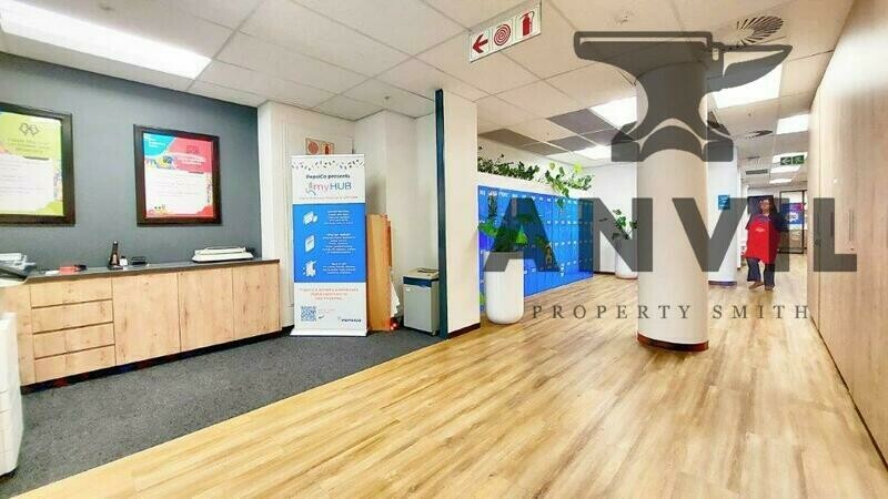 Glacier Place - Level 3 property image 6