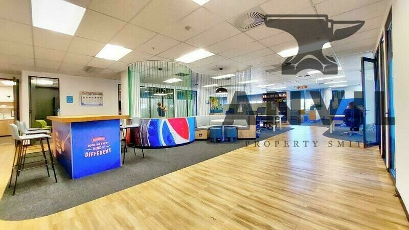 Glacier Place - Level 3 property image 12