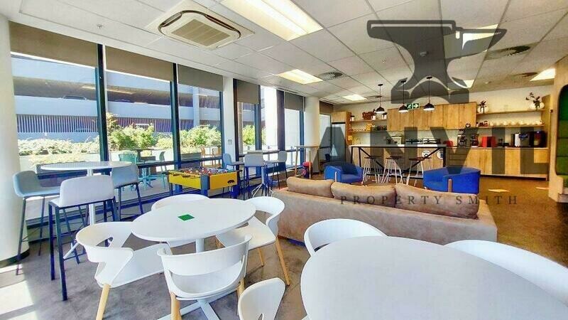 Glacier Place - Level 3 property image 28