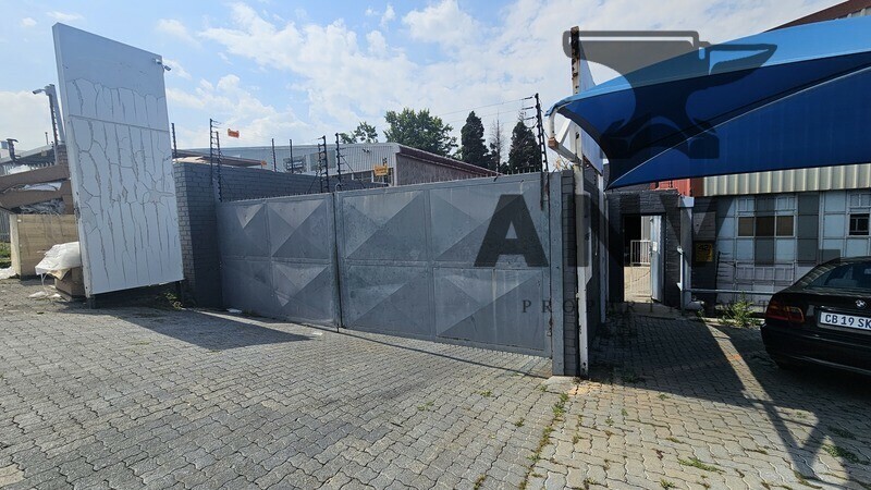 228 Samantha Street - Standalone warehouse property image 29