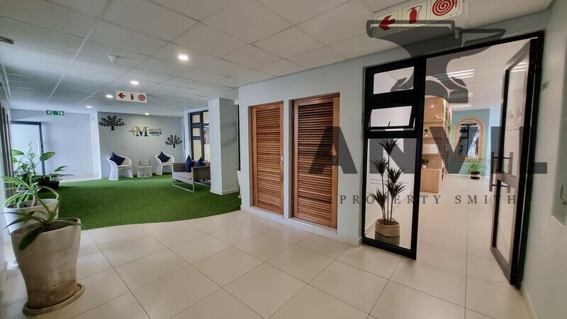 The Madison, Corner Umhlanga Ridge Blvd and Aurora Drive, Umhlanga - Unit 125 - Sale property image 2