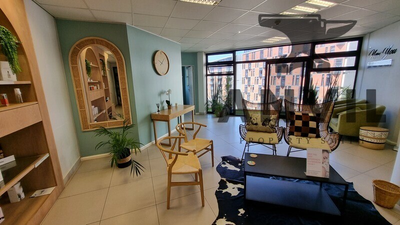 The Madison, Corner Umhlanga Ridge Blvd and Aurora Drive, Umhlanga - Unit 125 - Sale property image 3