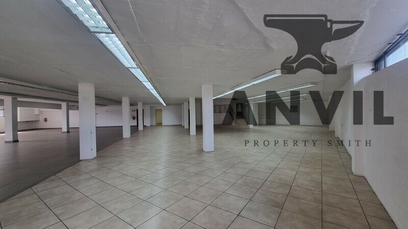 Hillcrest Shopping Centre, Randburg - Showroom  property image 2