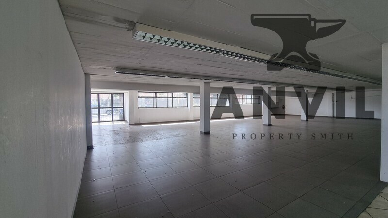 Hillcrest Shopping Centre, Randburg - Showroom  property image 4
