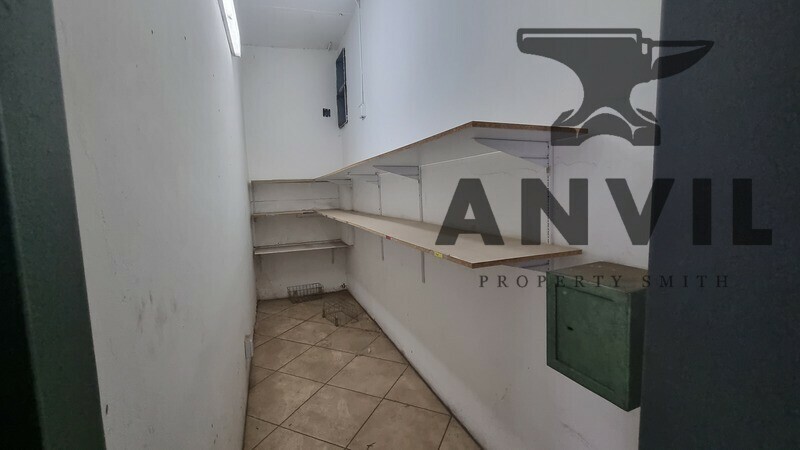 Hillcrest Shopping Centre, Randburg - Showroom  property image 7