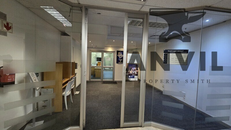 5 Saint Georges Mall - 2nd Floor Suite property image 4