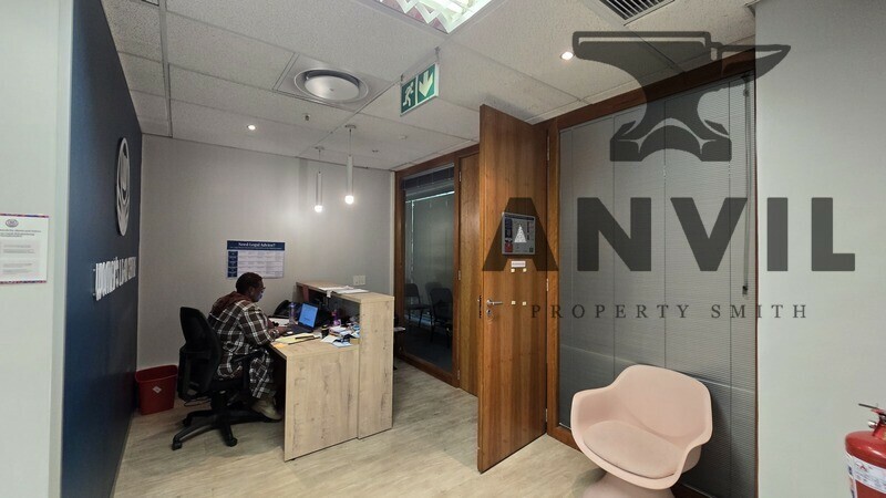 5 Saint Georges Mall - 2nd Floor Suite property image 5