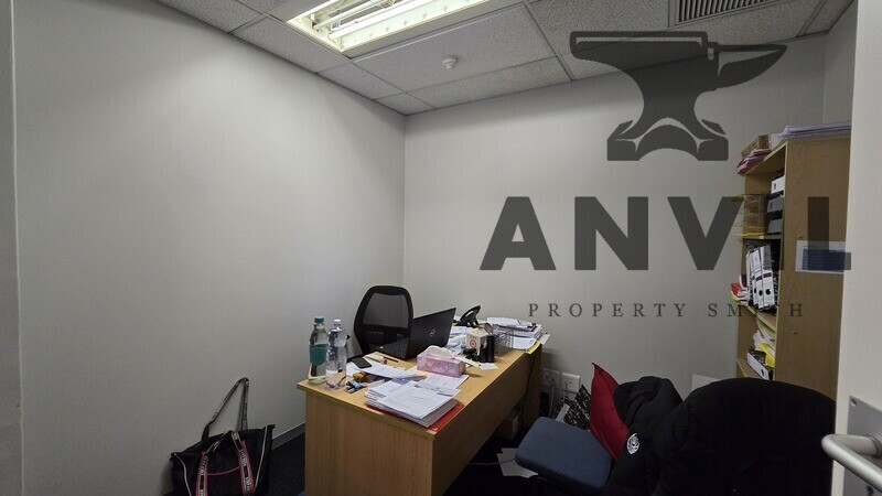 5 Saint Georges Mall - 2nd Floor Suite property image 14