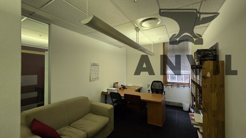 5 Saint Georges Mall - 2nd Floor Suite property image 21