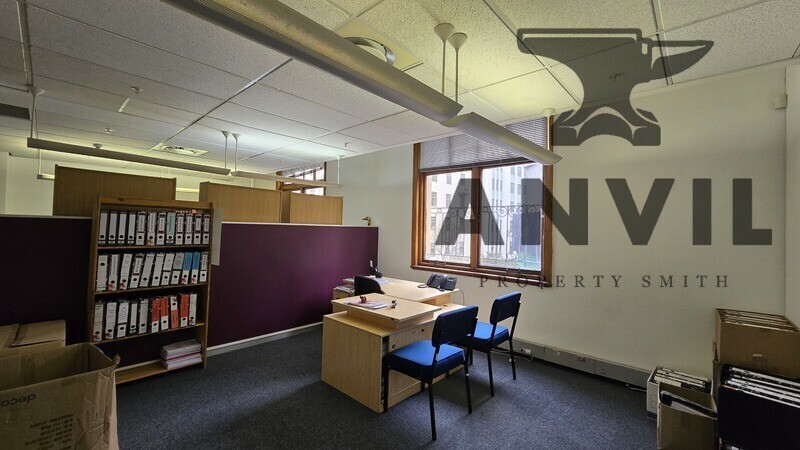 5 Saint Georges Mall - 2nd Floor Suite property image 26