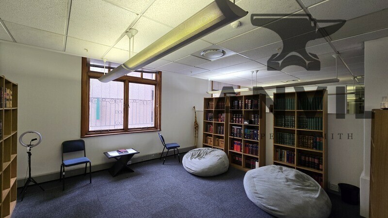 5 Saint Georges Mall - 2nd Floor Suite property image 30