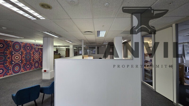 5 Saint Georges Mall - 2nd Floor Suite property image 31