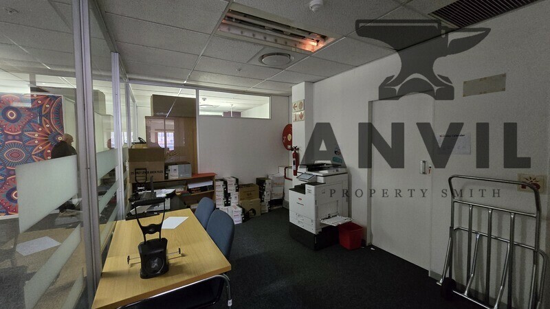 5 Saint Georges Mall - 2nd Floor Suite property image 36