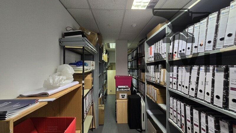 5 Saint Georges Mall - 2nd Floor Suite property image 42