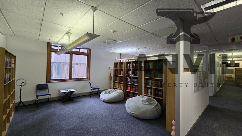 5 Saint Georges Mall - 2nd Floor Suite property image 46