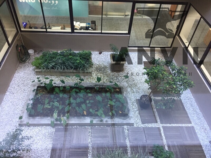 Soho On Strand, 128 Strand Street - 2nd floor Office property image 15