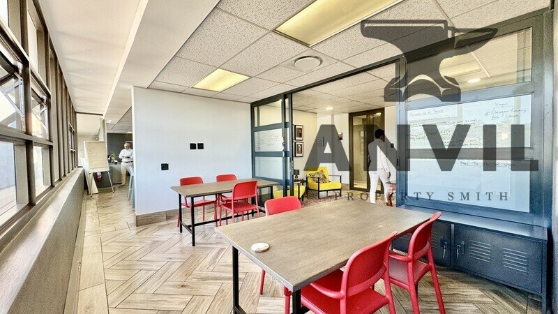 Waterkloof Rand Centre, Pretoria - First Floor Unit 3 property image 4