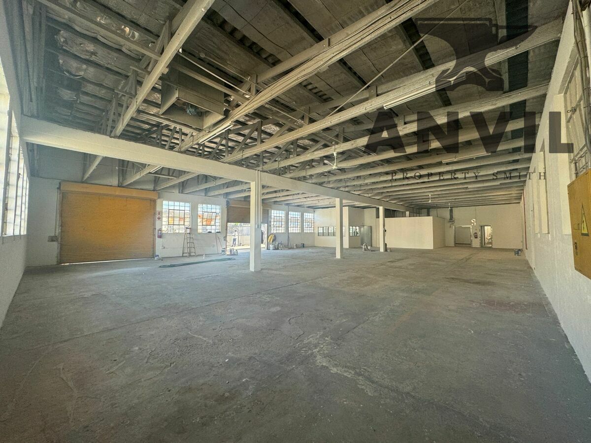 Warehouse To Let In New Germany,