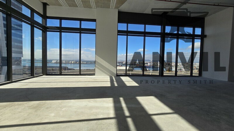 Harbour Arch - 8th Floor Suite property image 2