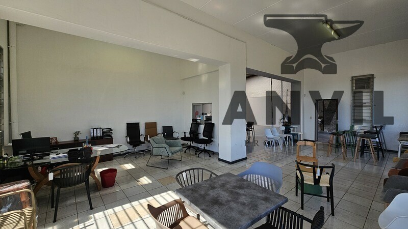 491 James Crescent - Unit 2 property image 3