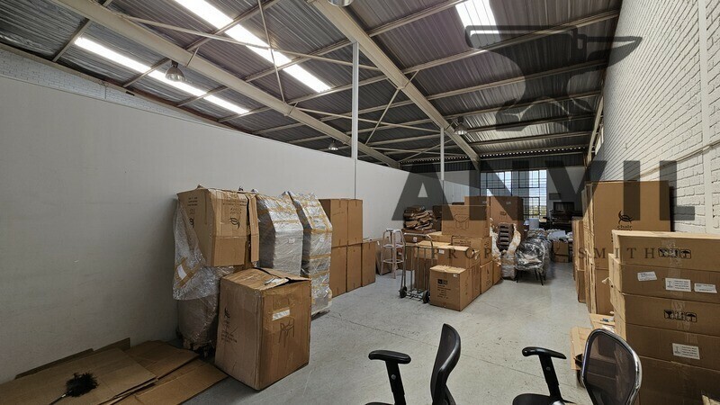 491 James Crescent - Unit 2 property image 5