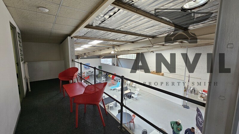 491 James Crescent - Unit 2 property image 14